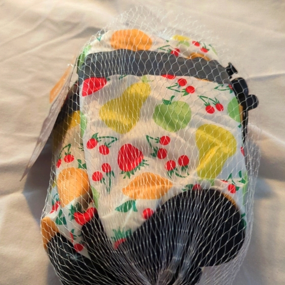 HEART to TAIL Other - SALE $11 Rain Boots Large.  Length 3 1/4".   Width. 21/4".  NWT. Sale